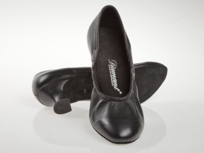 Diamant Dance Shoes Model 069-013-034